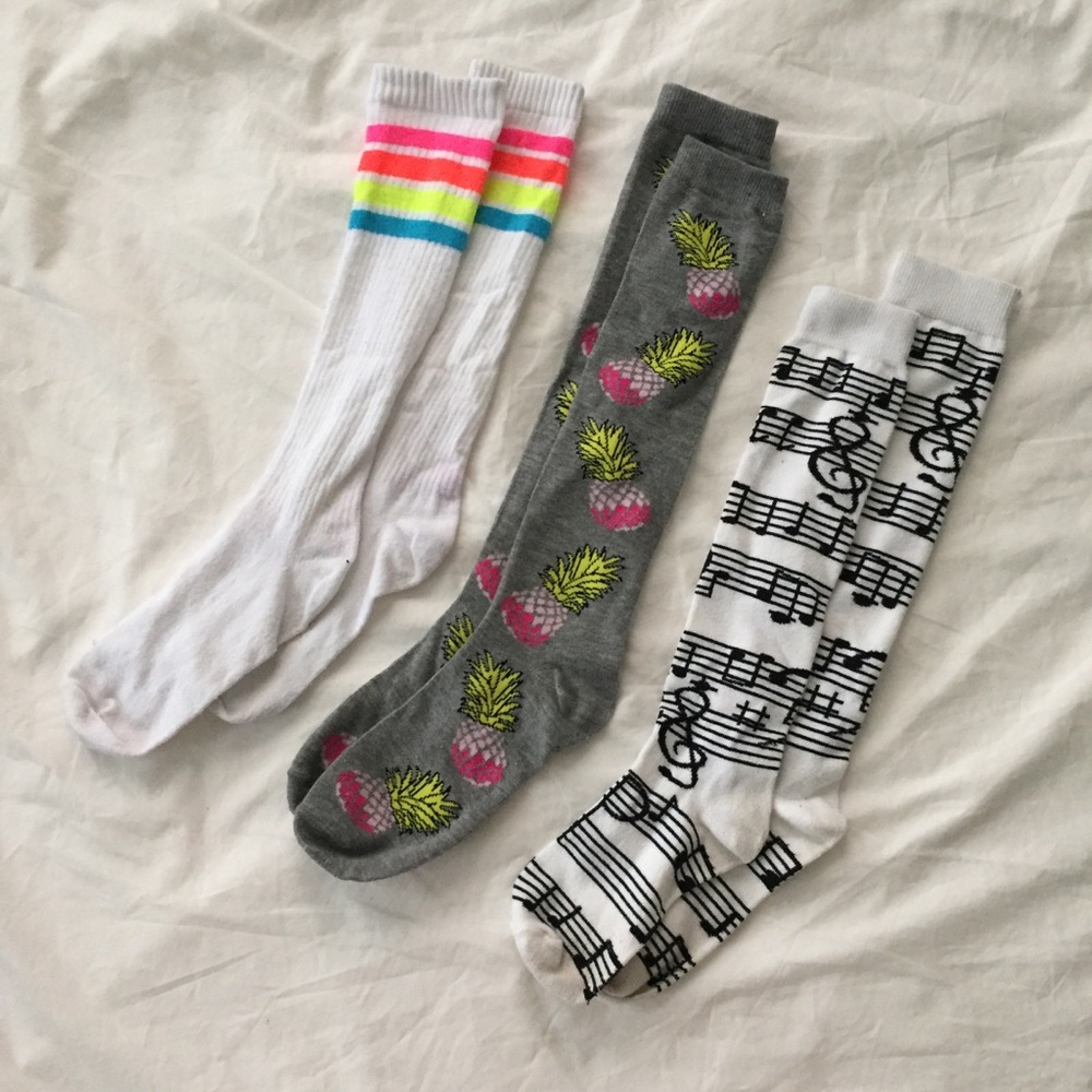 5️⃣✨ Knee Socks Bundle